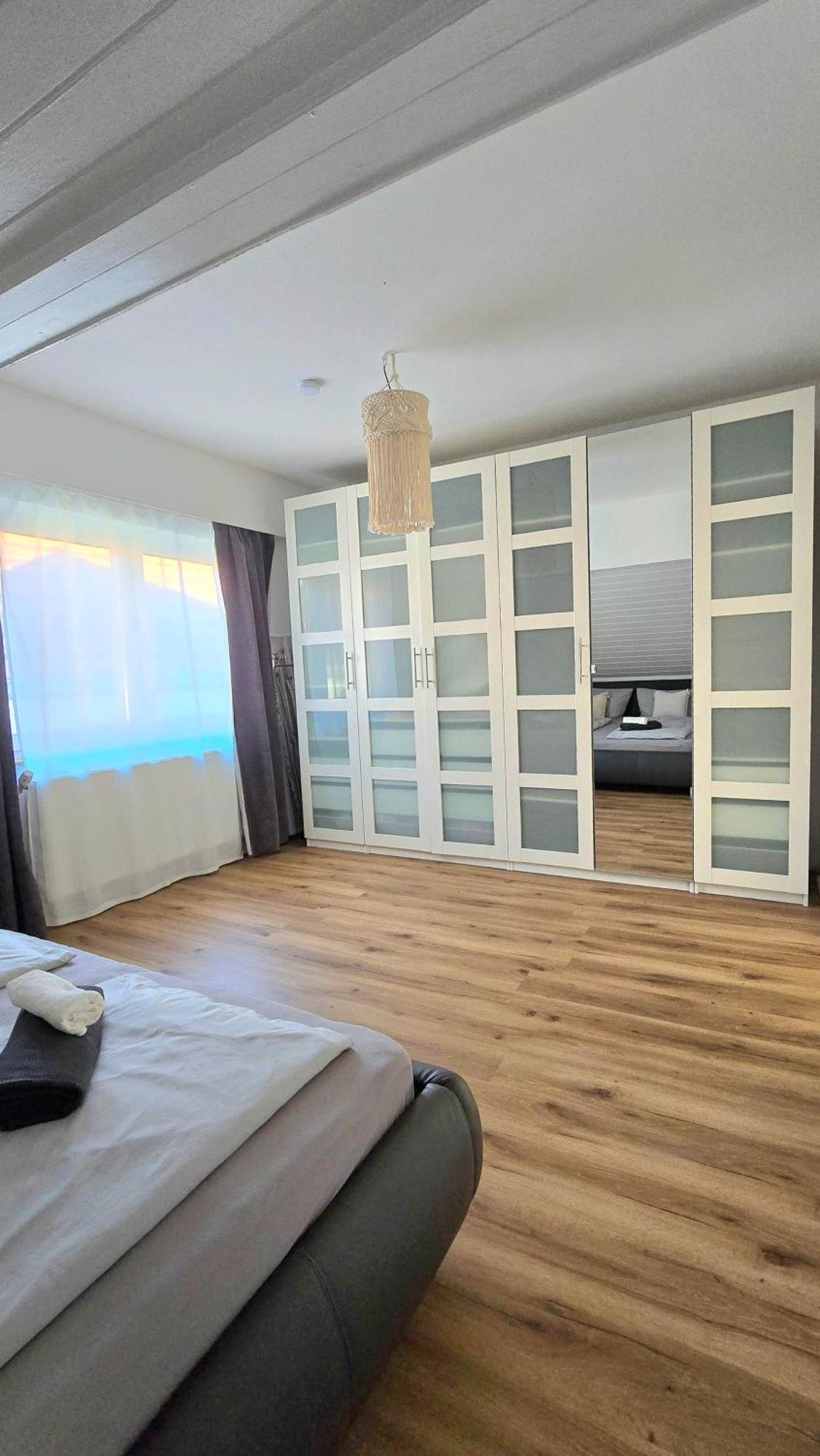 Schoene 3-Zimmer Wohnung In Hemelingen BRE Esterno foto